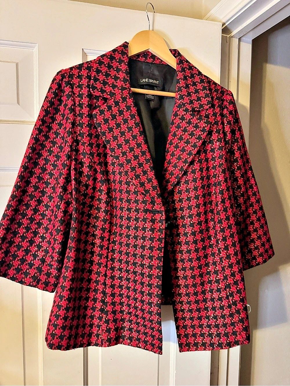 Lane Bryant Houndstooth Blazer in Red & Black Size 18 Like New